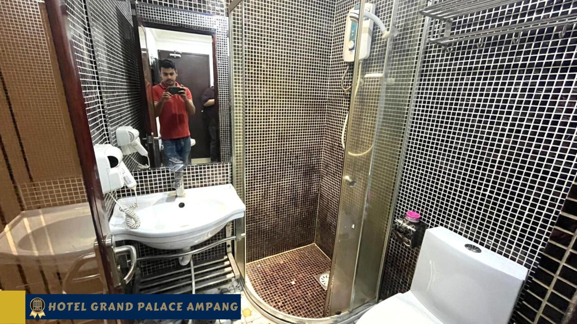 Hotel Grand Palace Ampang Ampang  Exterior foto