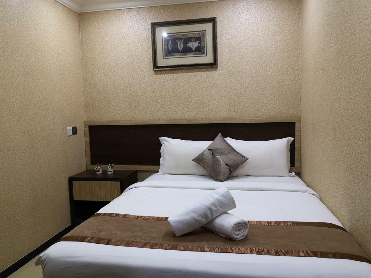 Hotel Grand Palace Ampang Ampang  Exterior foto